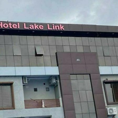 Hotel O Lake Link Bhopal Buitenkant foto